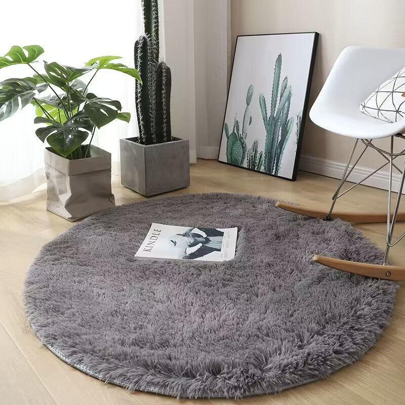 Cozy Round Plush Rug